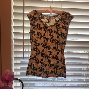 Floral loft shirt size small